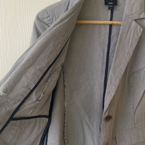 Gap Blue Pinstripe Blazer - Sz 4 - Picture 6 of 6